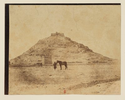 Ispahan, montagne del fuoco, antico tempio guèbre da Luigi Pesce